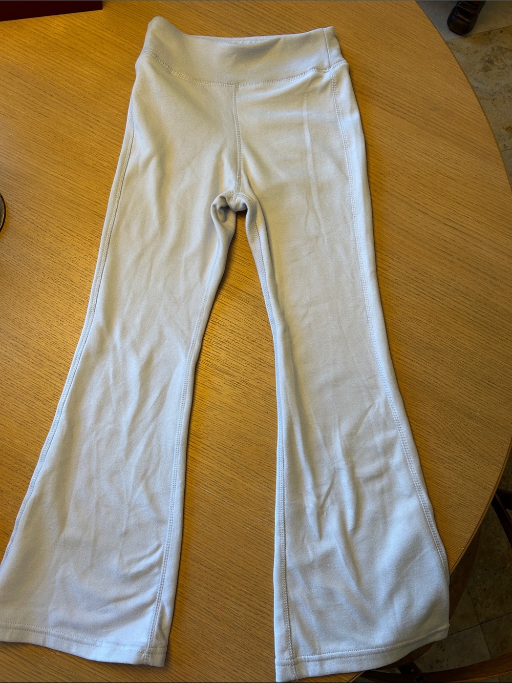 Girls Yogalicious light blue size 10/M  Flare sweatpants